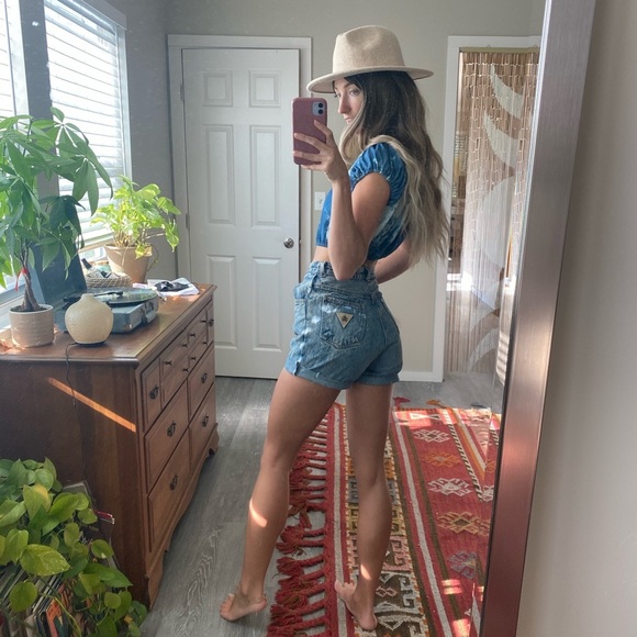 Vintage Mom shorts 🌞 - Picture 4 of 11